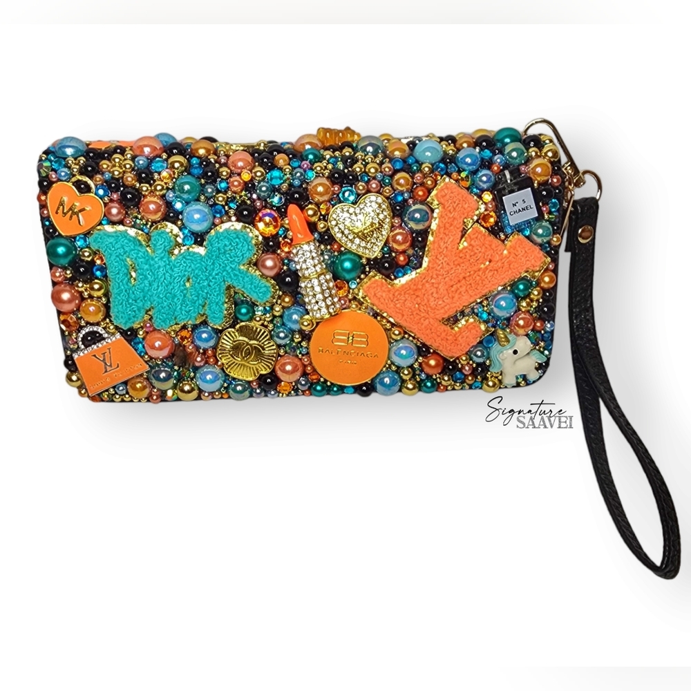 BRAND NEW Signature 'MariGold' Wristlet